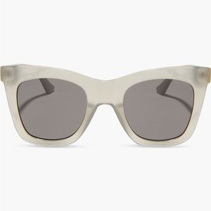🛍FLASH SALE! DIFF Milky Grey Talia Cat Eye Sunglasses